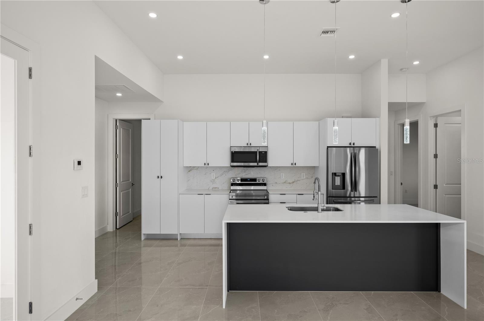 122 NW 18TH PL, CAPE CORAL, FL, 33993