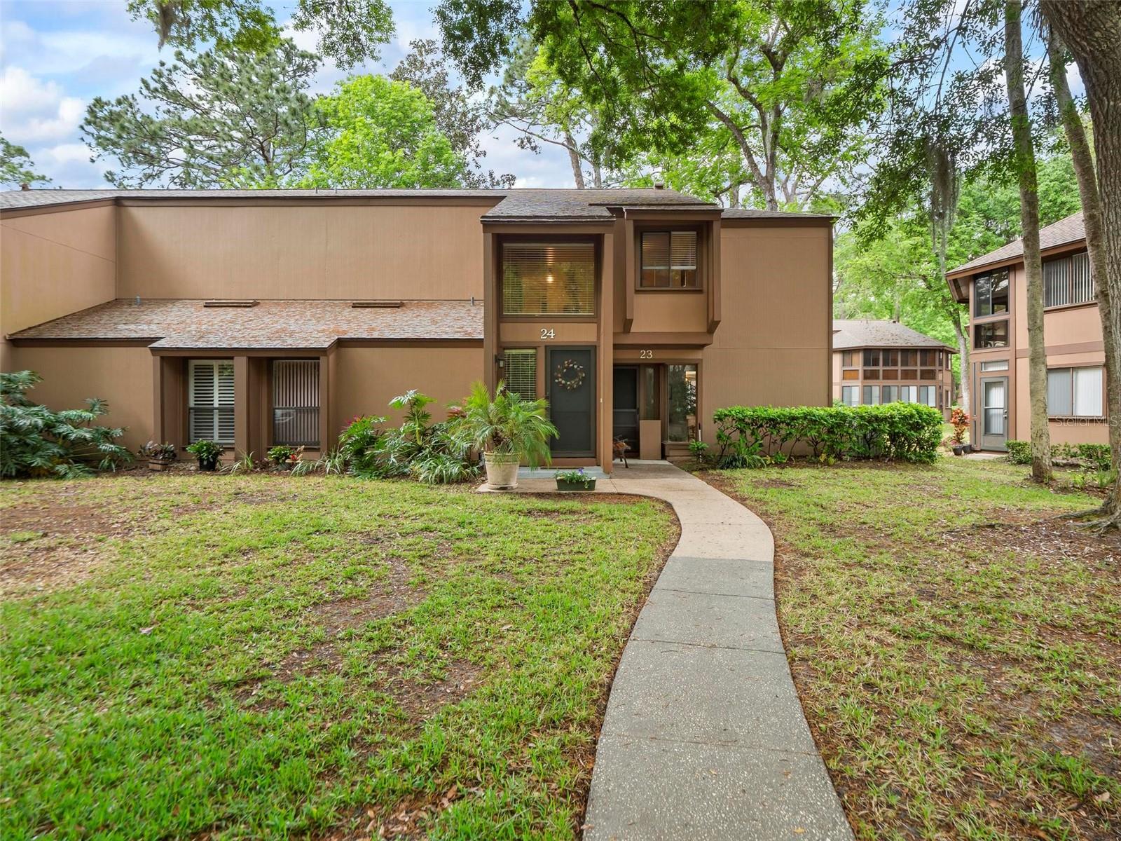24 MID PINES CIR #24, PALM COAST, FL, 32137