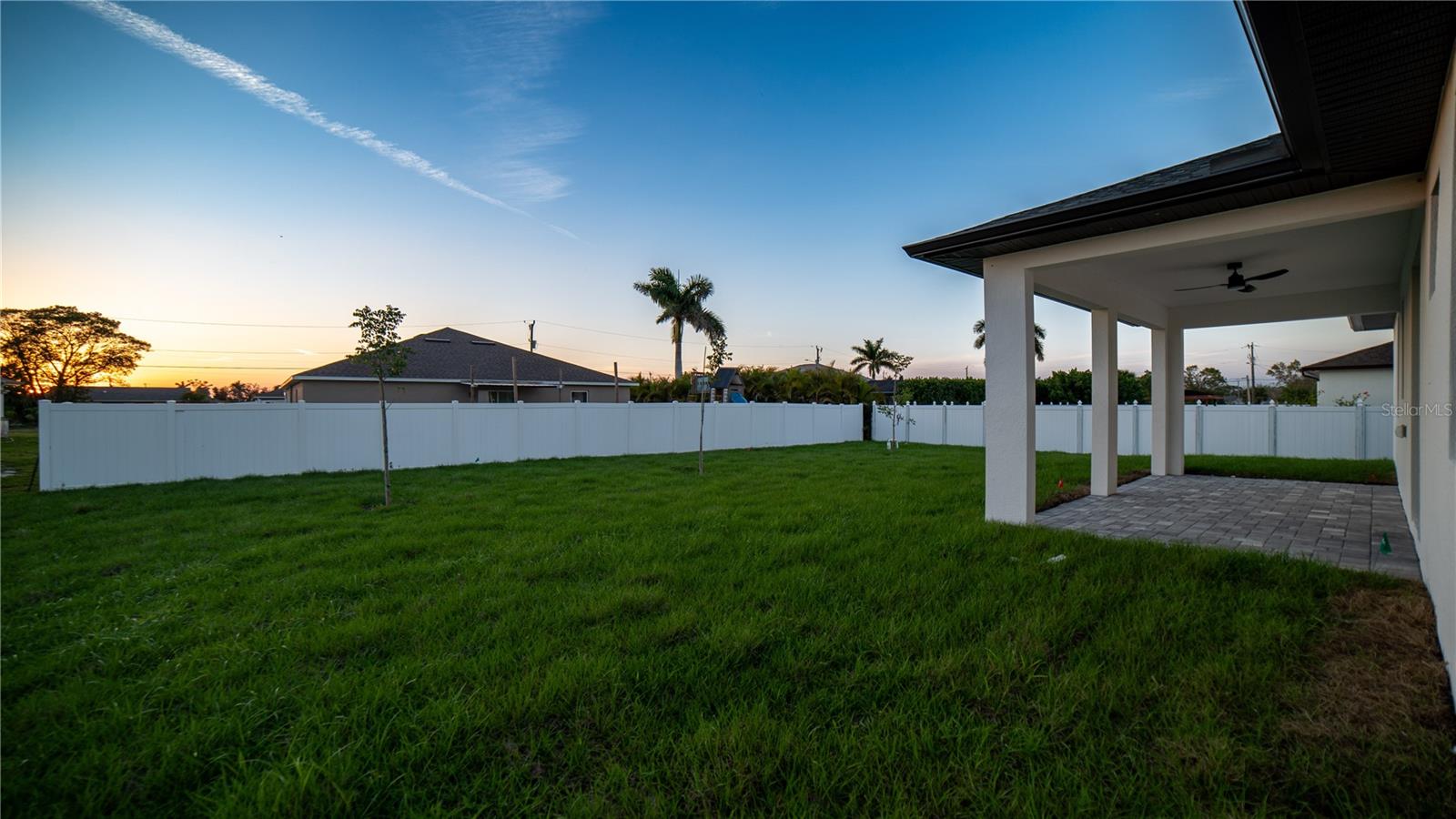 2424 NE 24TH AVE, CAPE CORAL, FL, 33909