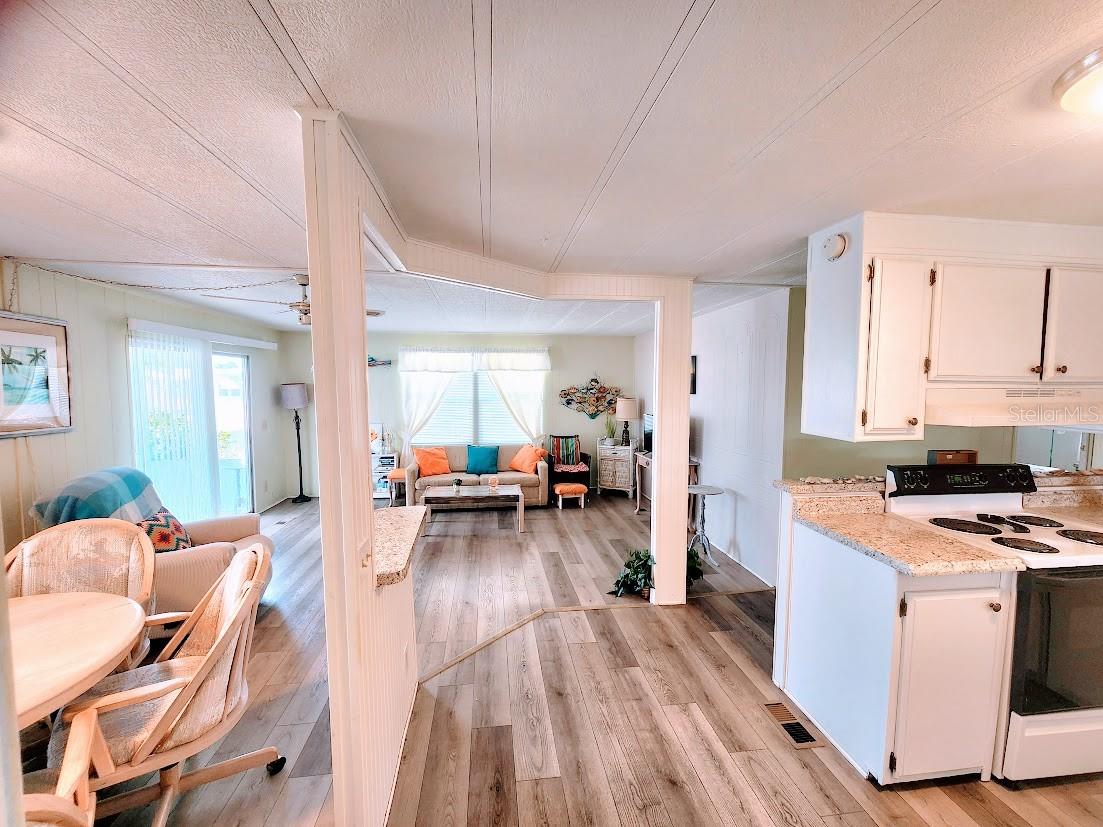7 S ESPLANADE ST, ENGLEWOOD, FL, 34223