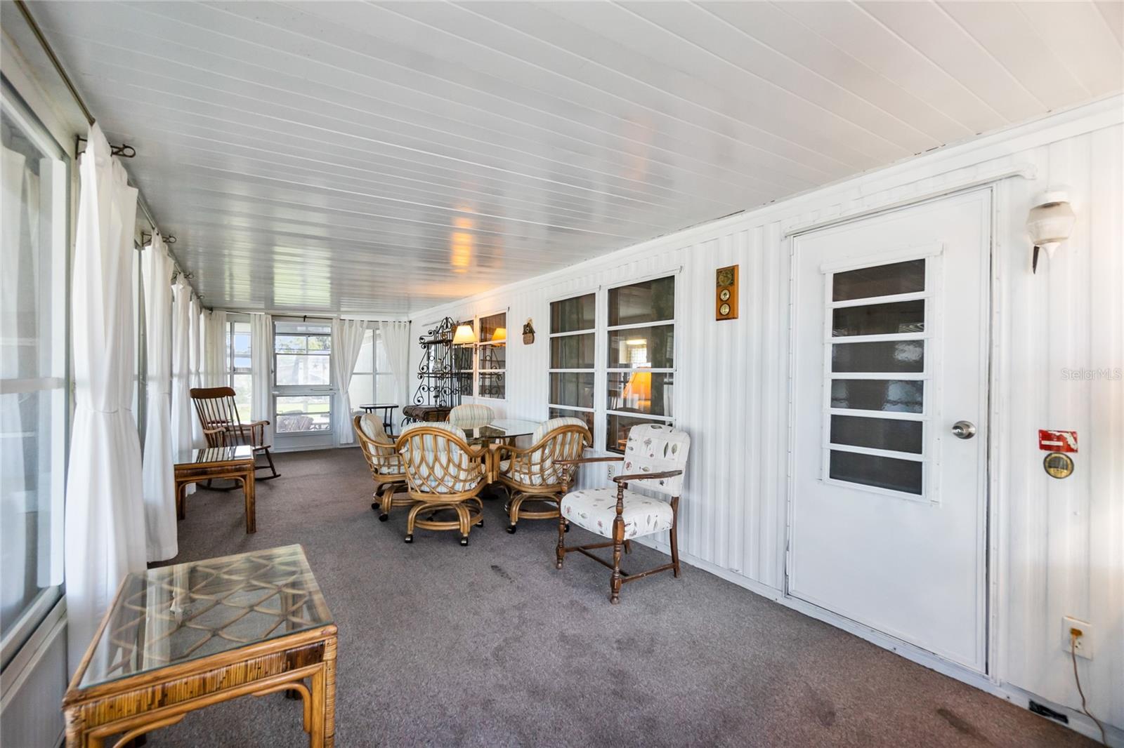 D6135614 Property Photo