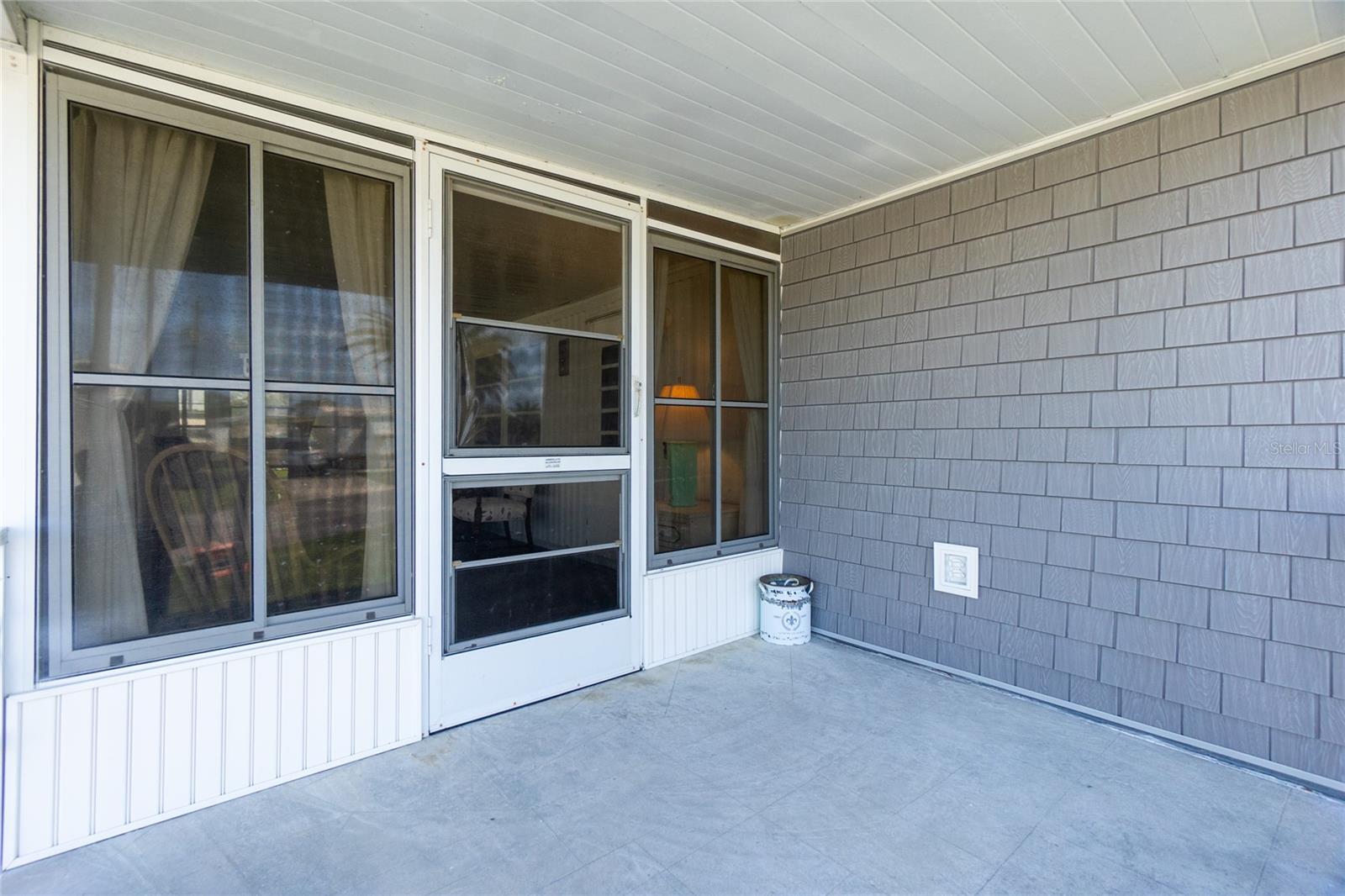 D6135614 Property Photo