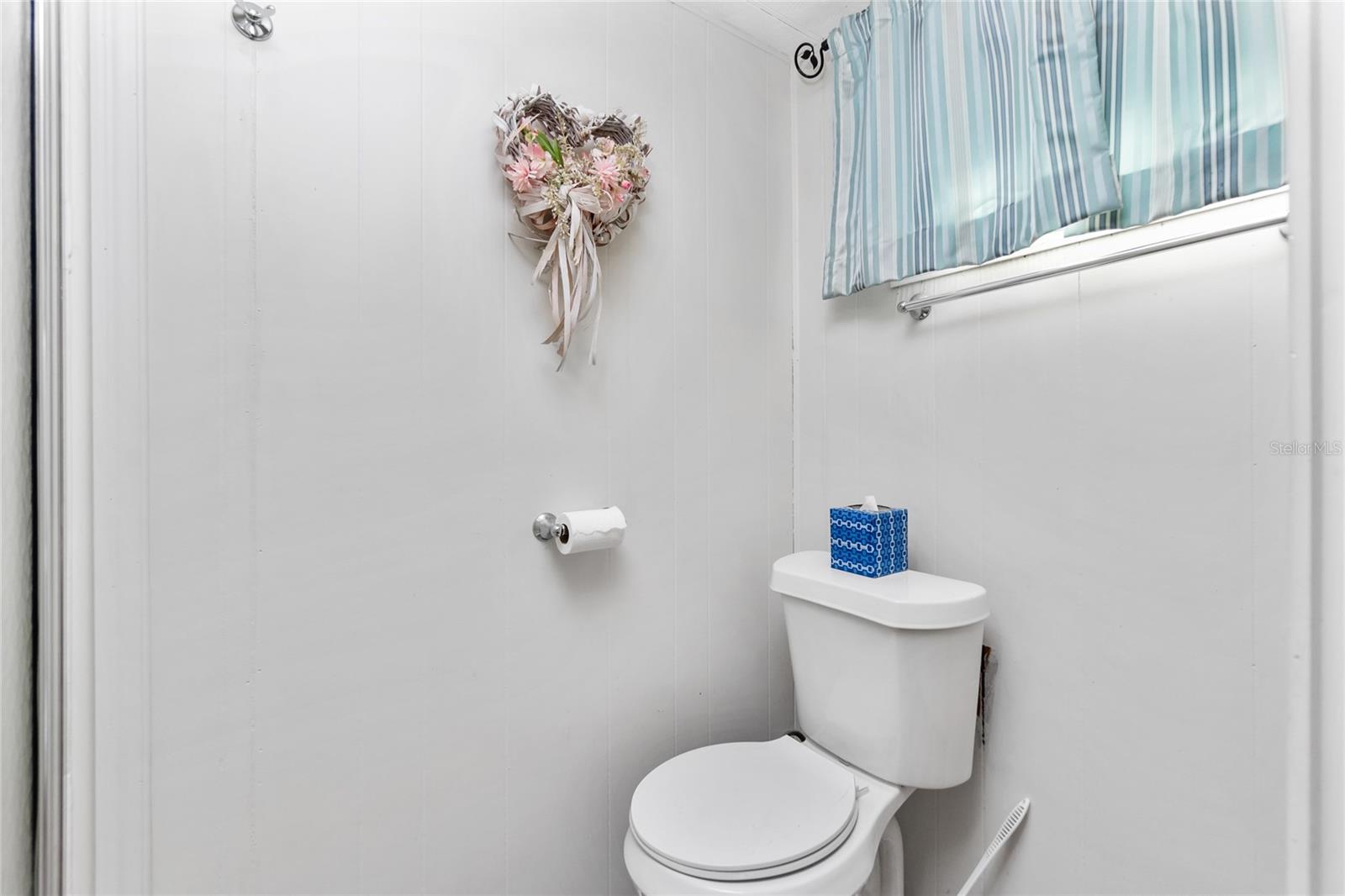 D6135614 Property Photo