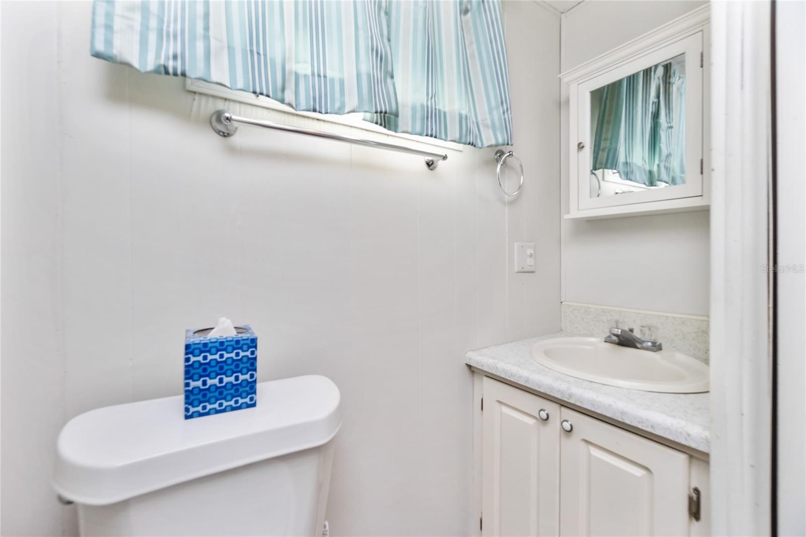 D6135614 Property Photo