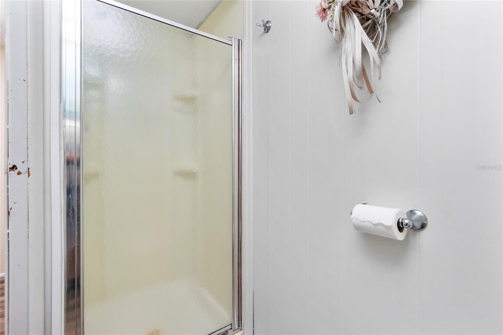 D6135614 Property Photo