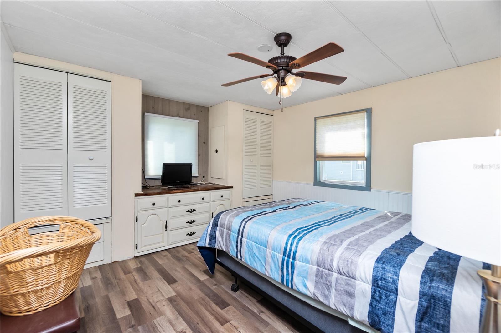 D6135614 Property Photo