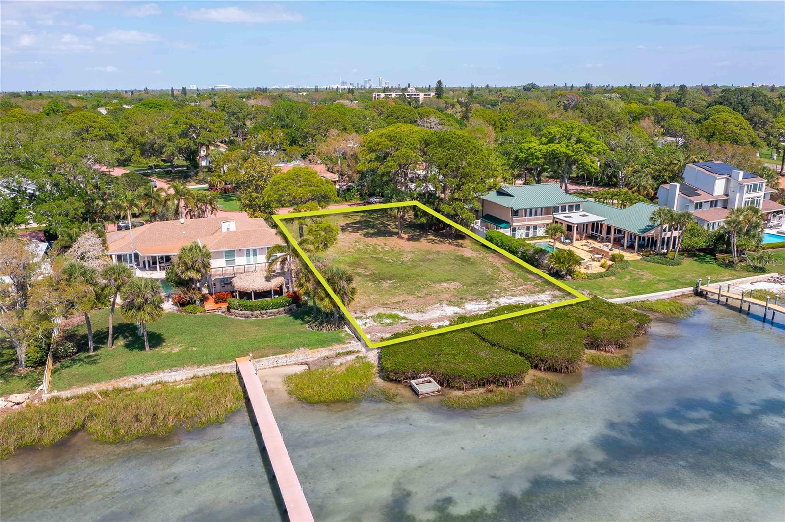 1060 FRIENDLY WAY S, ST PETERSBURG, FL, 33705