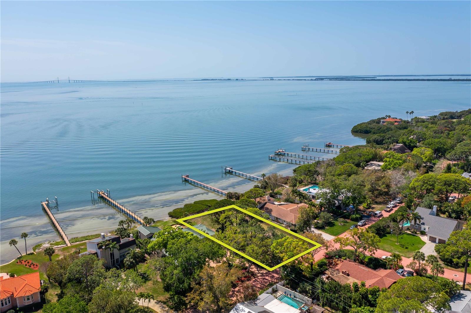 1060 FRIENDLY WAY S, ST PETERSBURG, FL, 33705