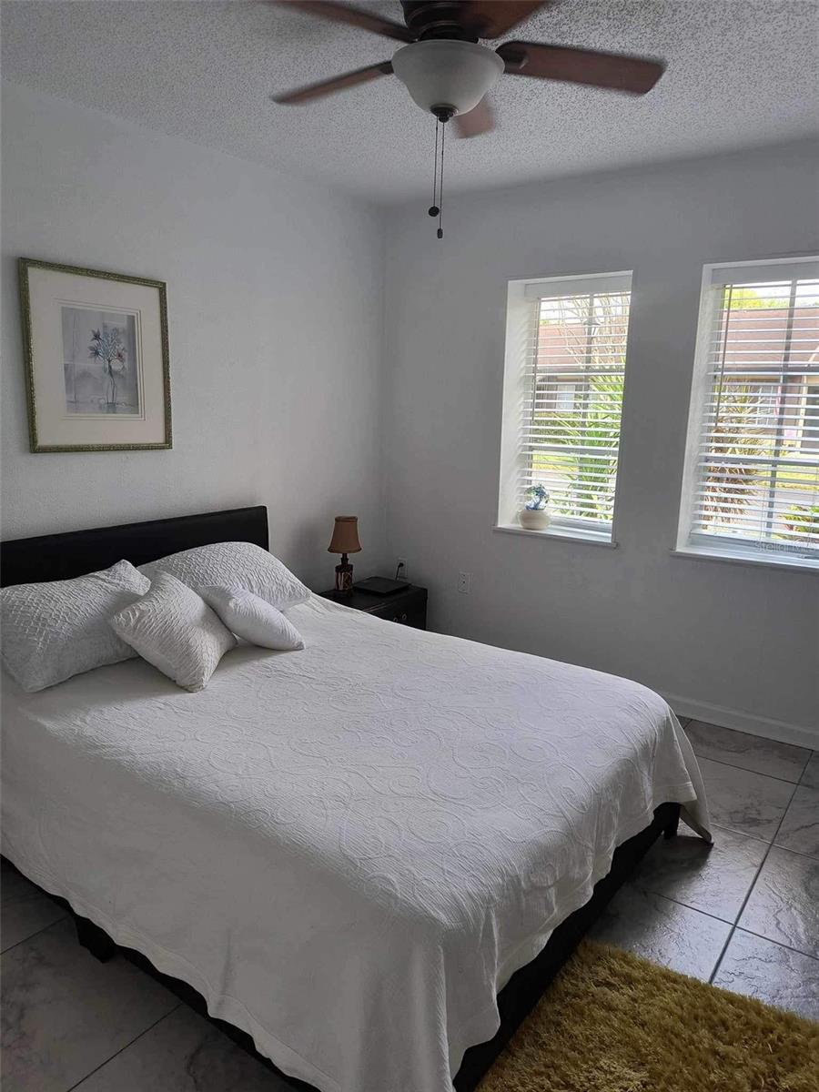 2101 SUNSET POINT RD #1302, CLEARWATER, FL, 33765