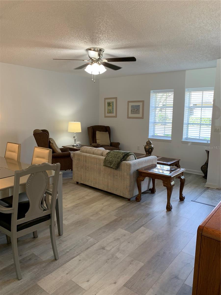2101 SUNSET POINT RD #1302, CLEARWATER, FL, 33765