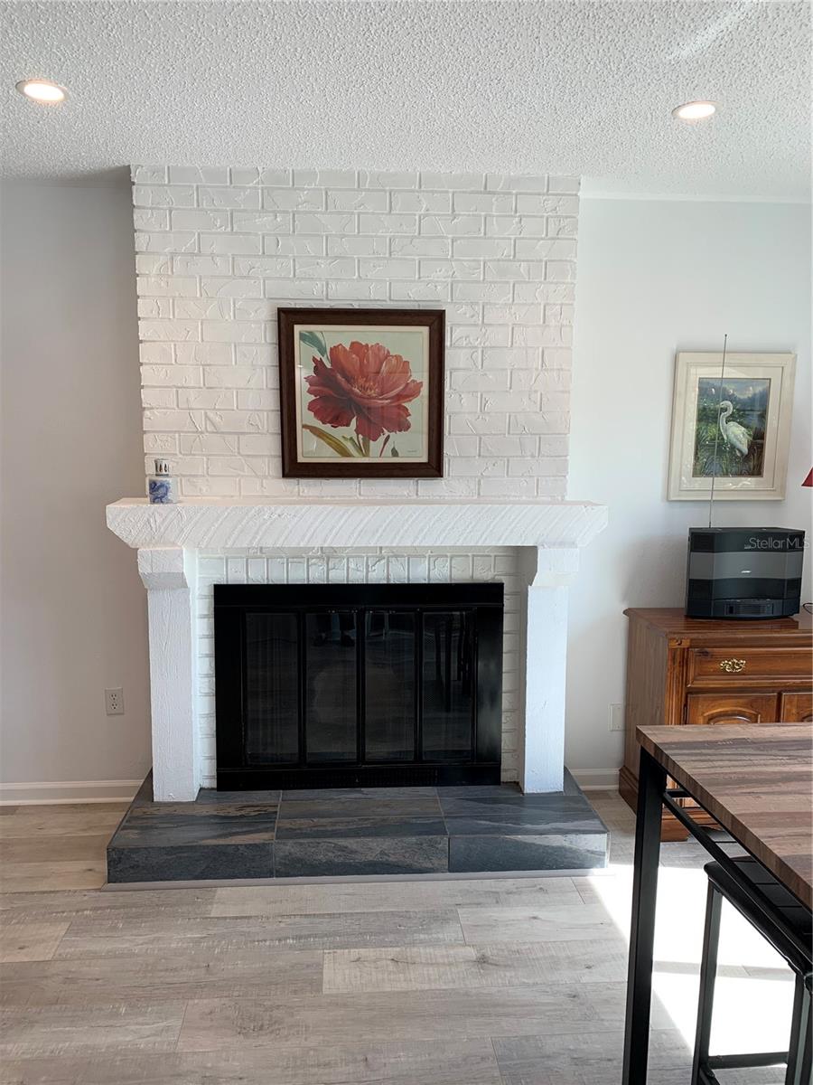2101 SUNSET POINT RD #1302, CLEARWATER, FL, 33765