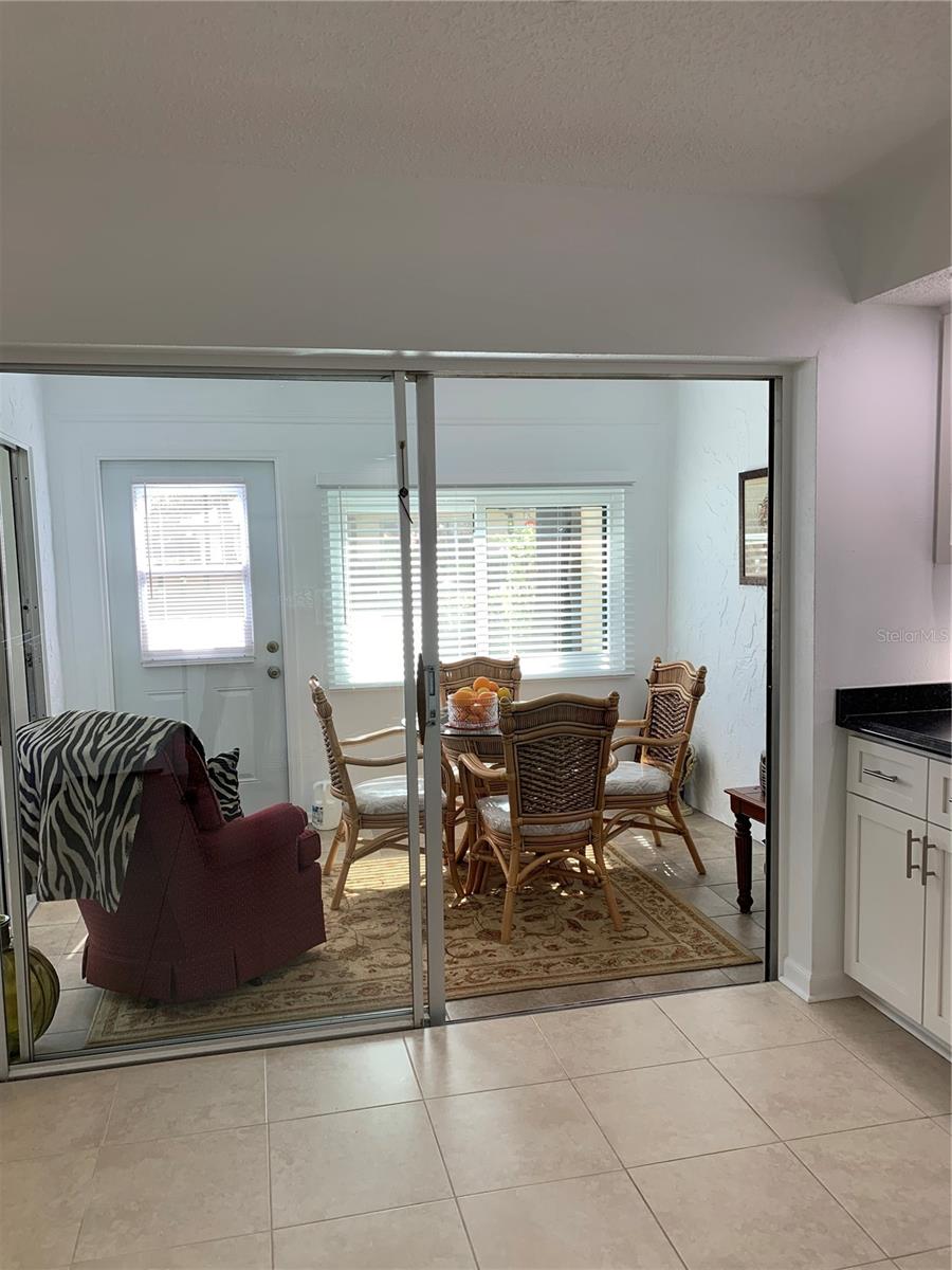 2101 SUNSET POINT RD #1302, CLEARWATER, FL, 33765