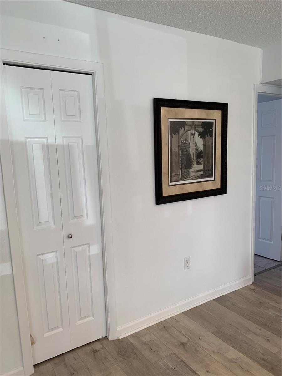 2101 SUNSET POINT RD #1302, CLEARWATER, FL, 33765