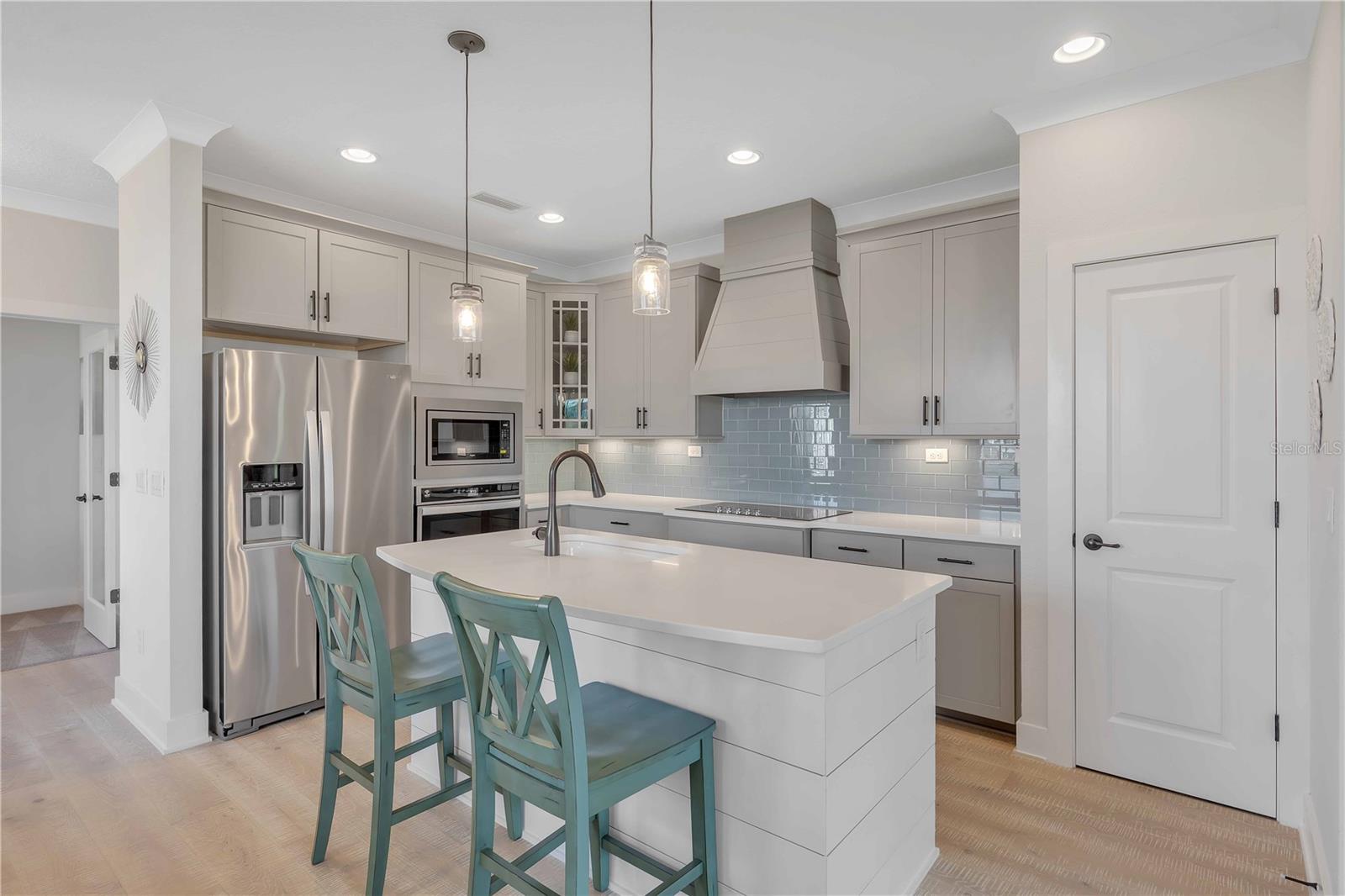 9238 GULF HAVEN DR, PARRISH, FL, 34219