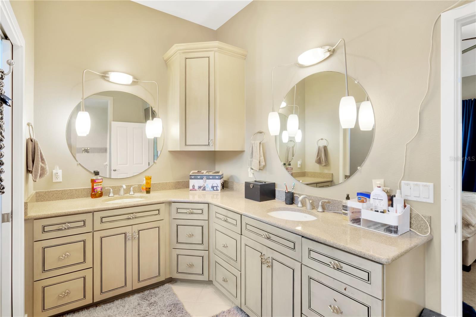 256 GOLF AIRE BLVD, WINTER HAVEN, FL, 33884