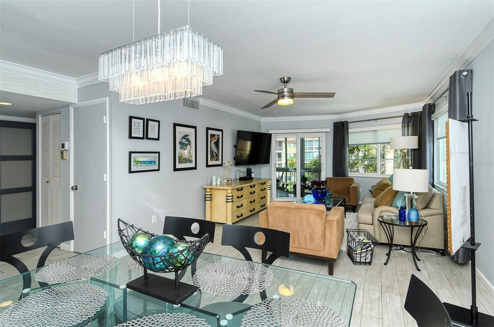 1215 S PORTOFINO DR #308, SARASOTA, FL, 34242