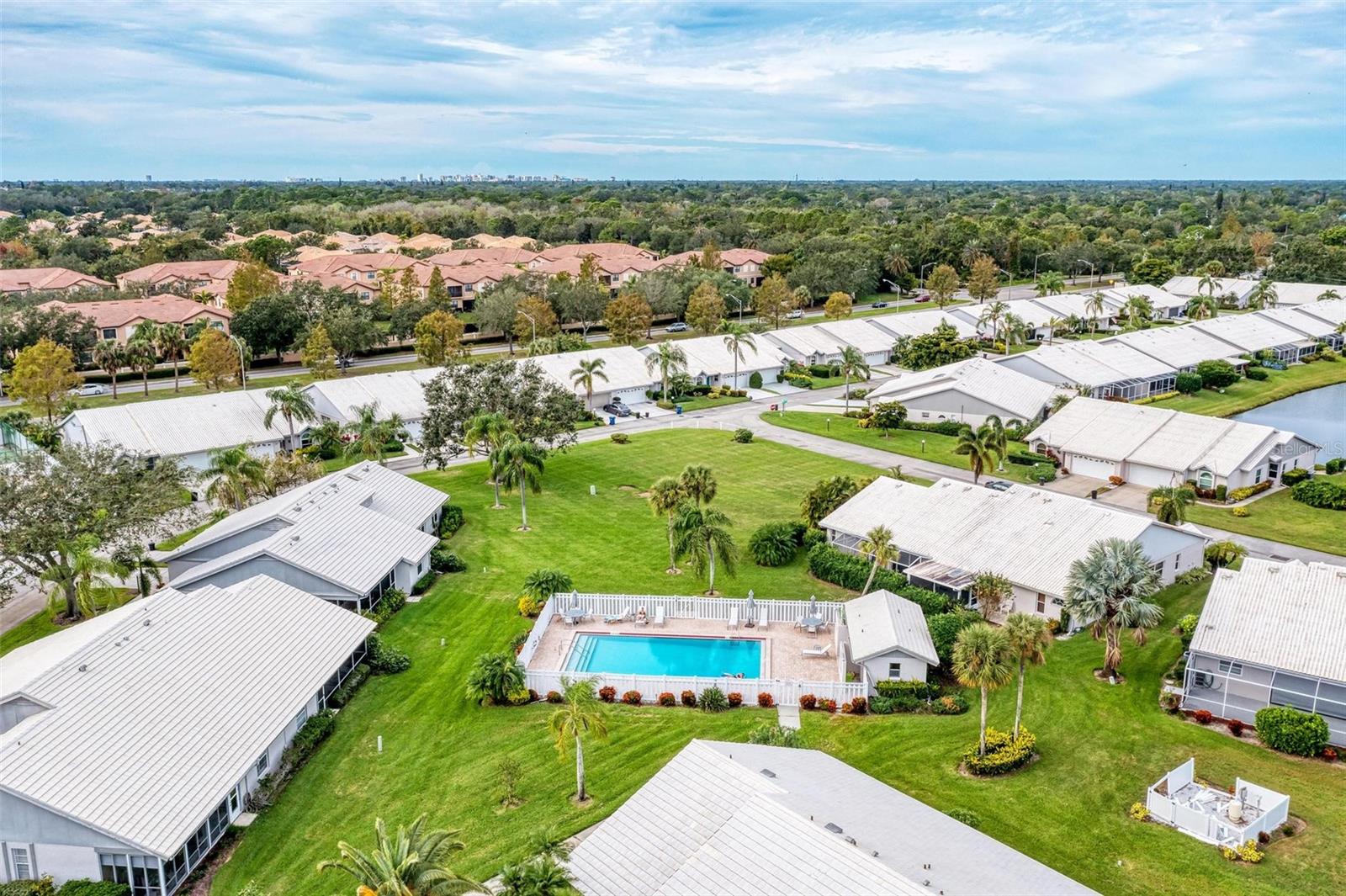 5372 PAMELA WOOD WAY #7, SARASOTA, FL, 34233
