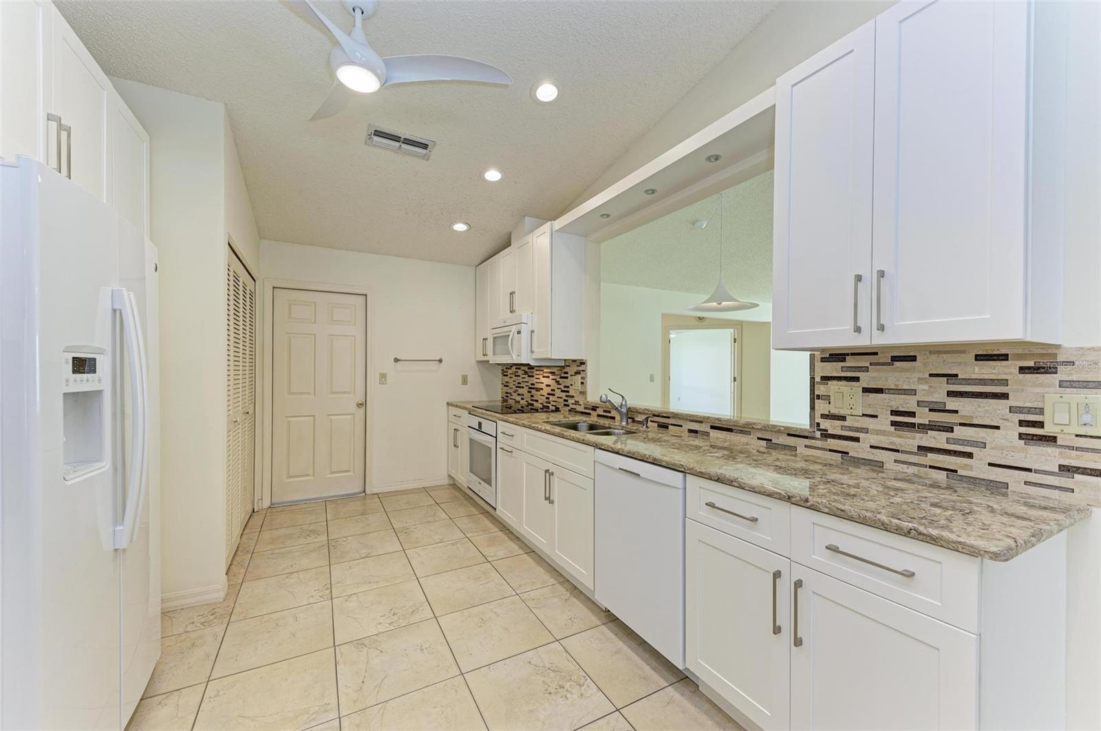 5372 PAMELA WOOD WAY #7, SARASOTA, FL, 34233
