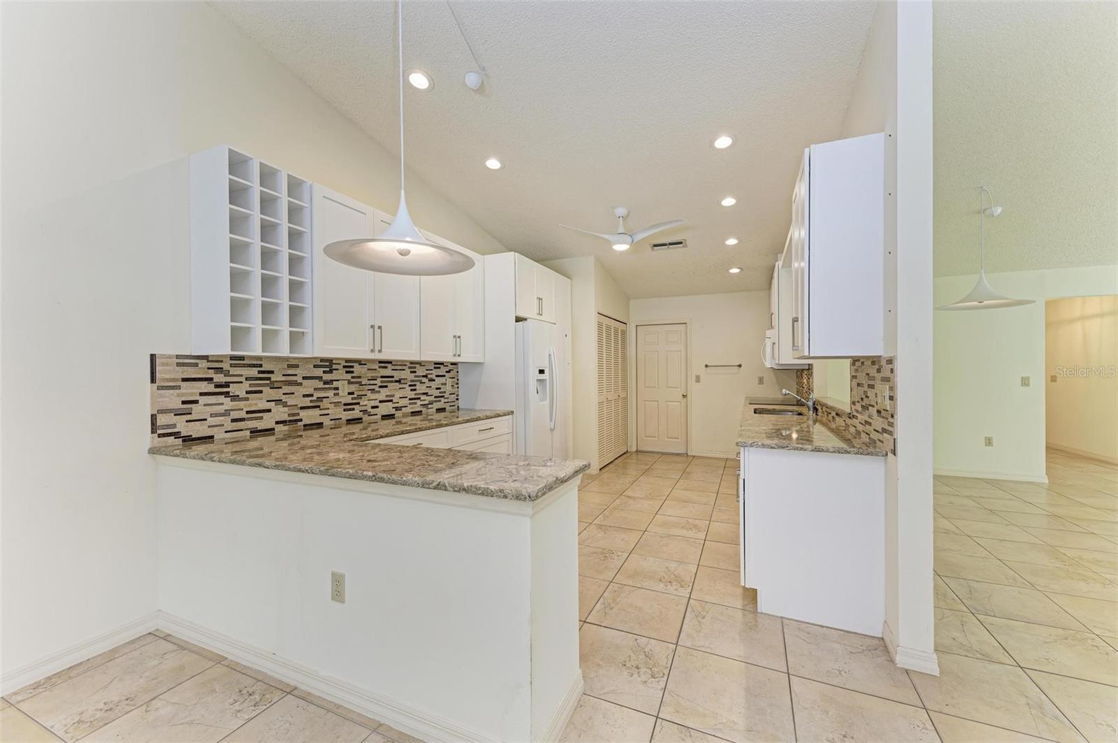 5372 PAMELA WOOD WAY #7, SARASOTA, FL, 34233