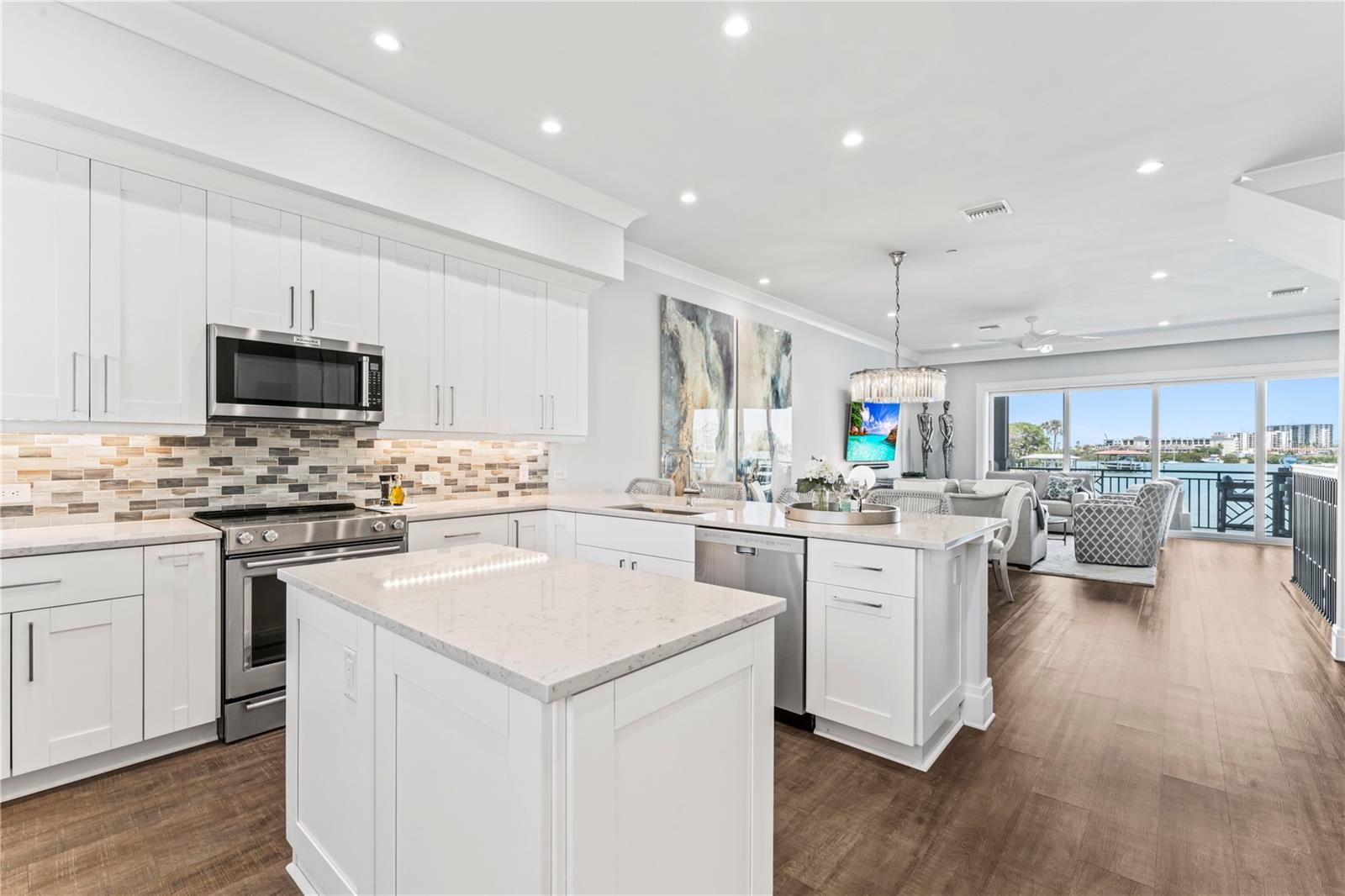 188 BRIGHTWATER DR #3, CLEARWATER, FL, 33767