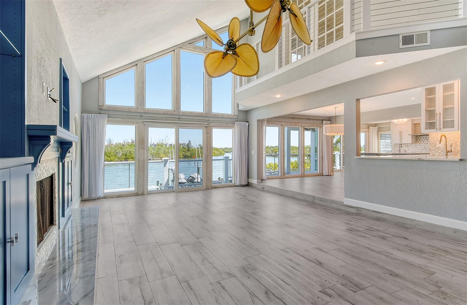 5422 SIESTA COVE DR, SARASOTA, FL, 34242