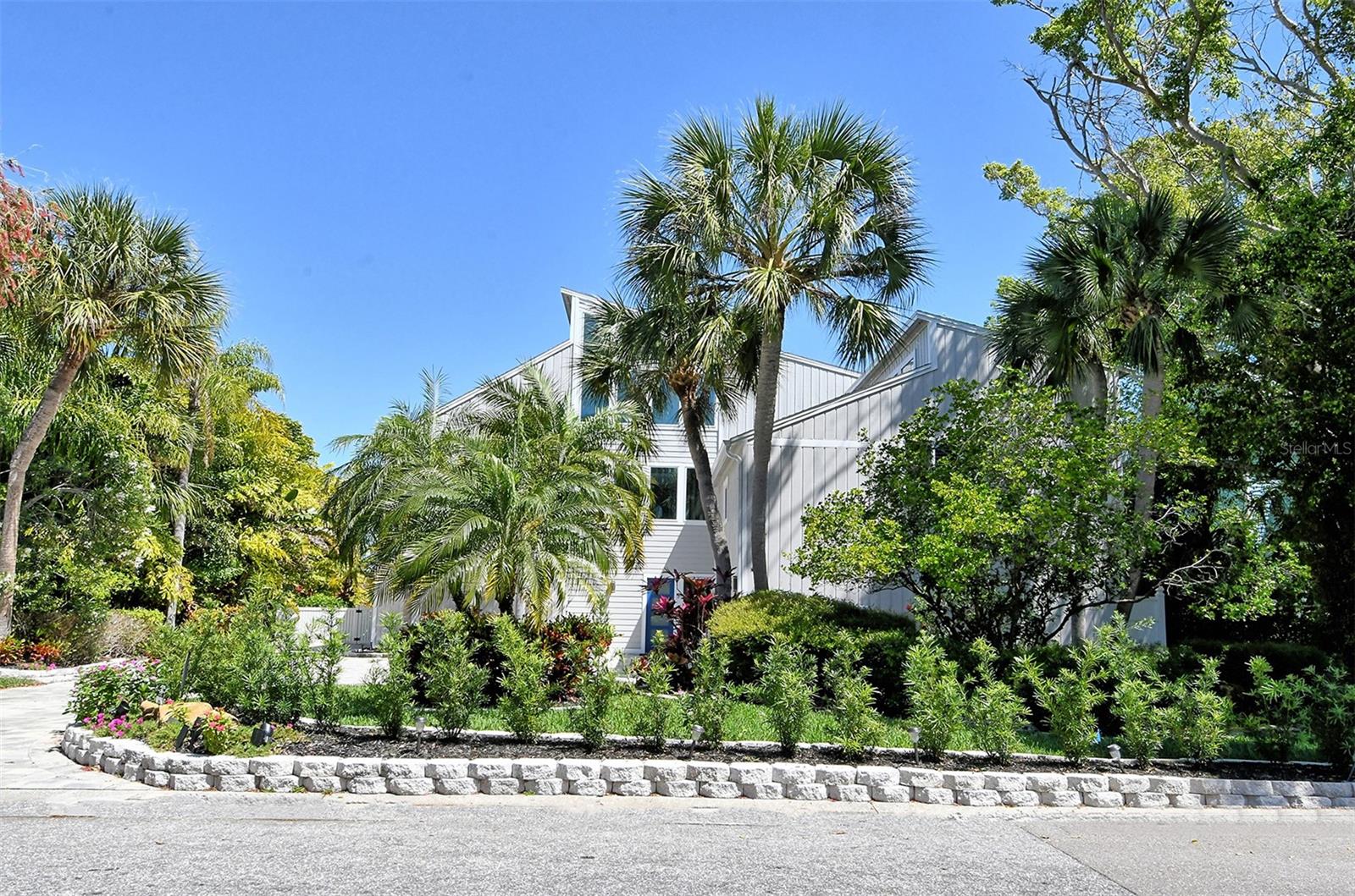 5422 SIESTA COVE DR, SARASOTA, FL, 34242