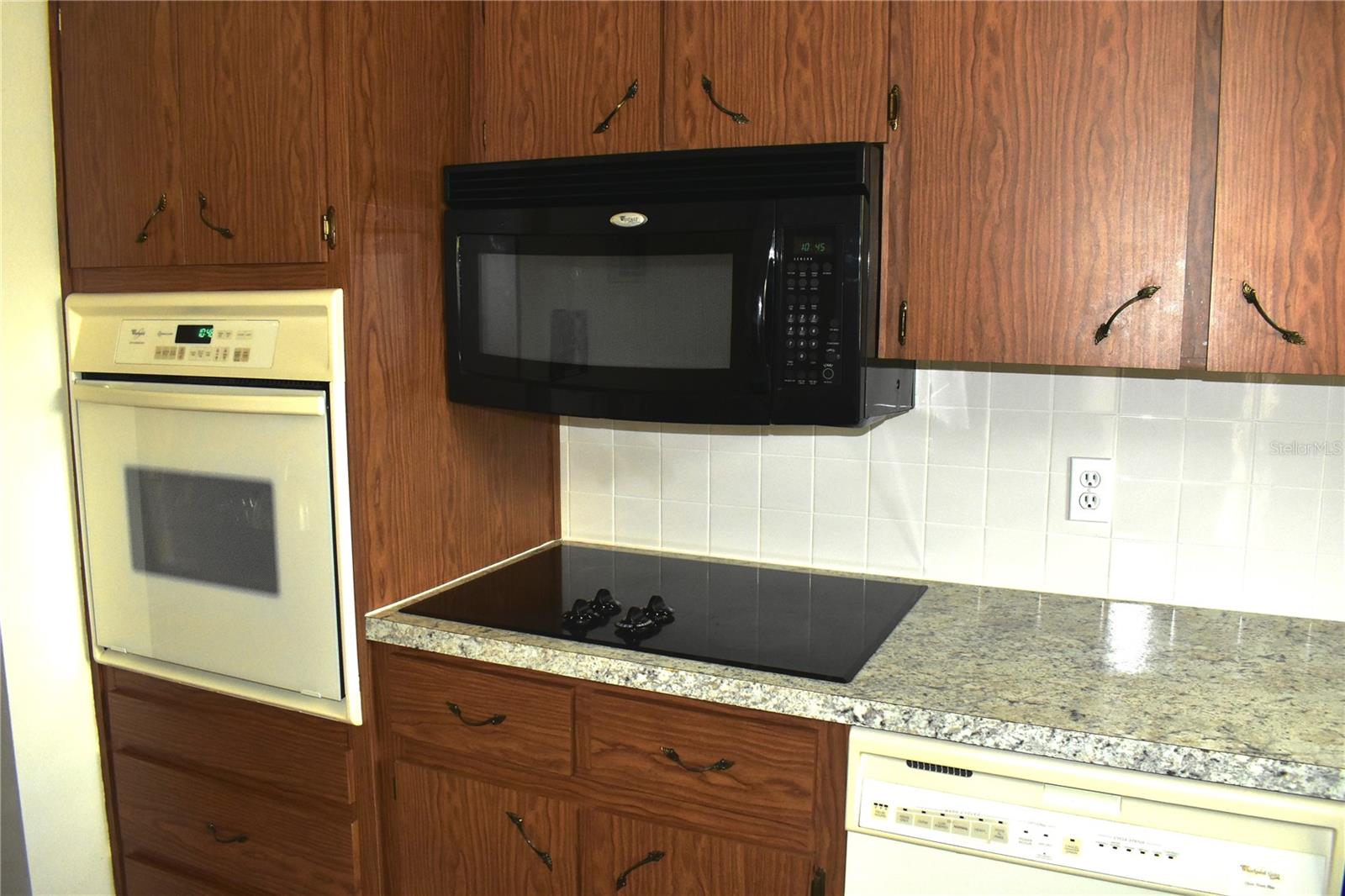 2417 PERSIAN DR #41, CLEARWATER, FL, 33763