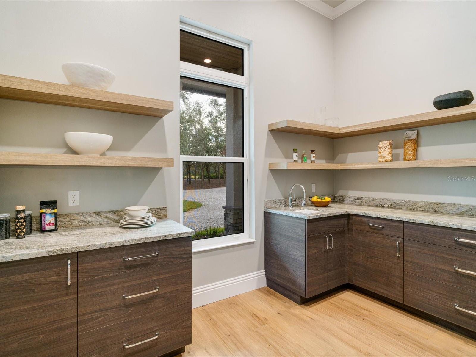22310 TAYLOR DR, BRADENTON, FL, 34211