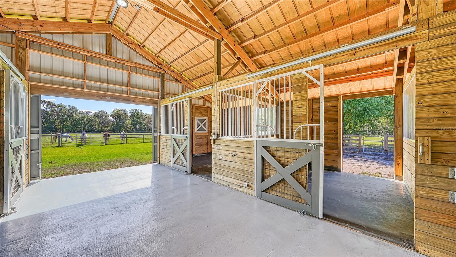 22310 TAYLOR DR, BRADENTON, FL, 34211