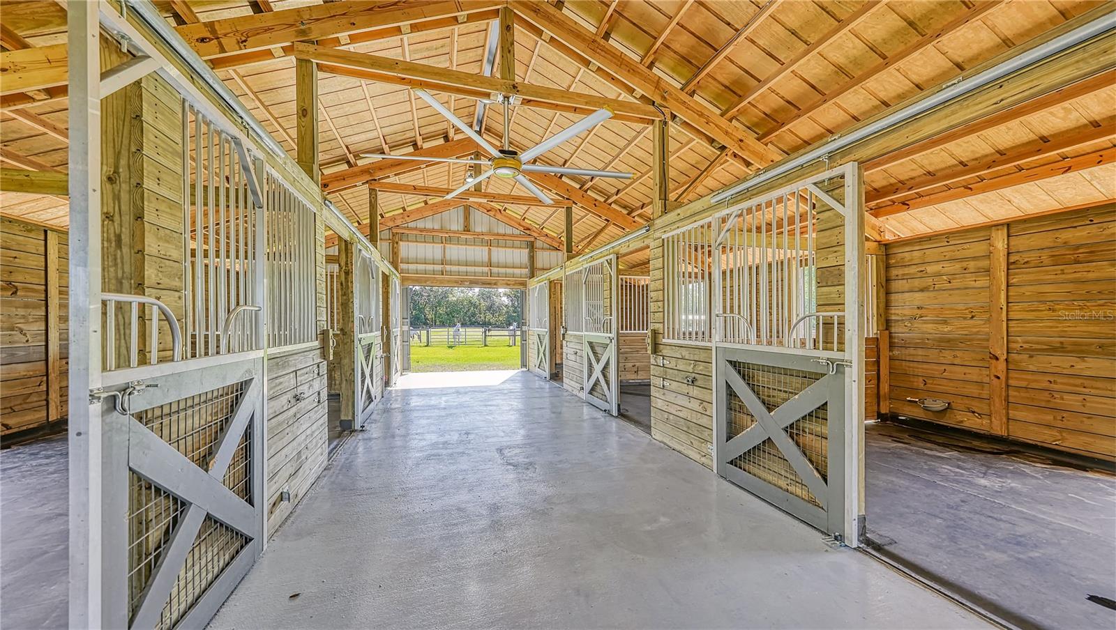 22310 TAYLOR DR, BRADENTON, FL, 34211