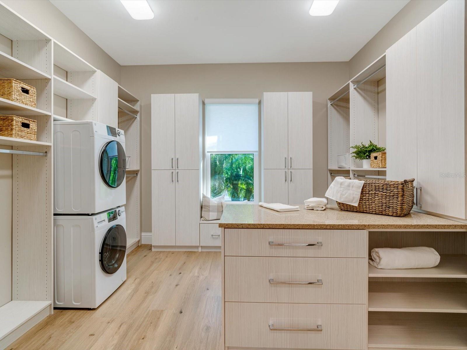 22310 TAYLOR DR, BRADENTON, FL, 34211