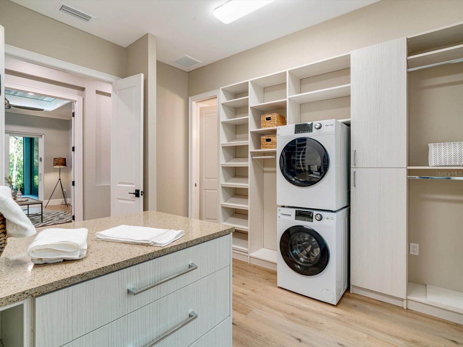 22310 TAYLOR DR, BRADENTON, FL, 34211