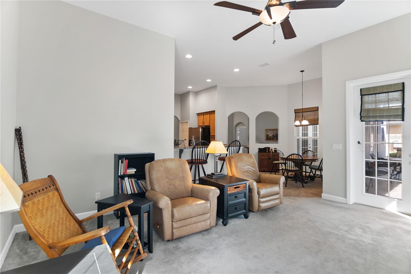 8032 BRIDGEPORT BAY CIR, MOUNT DORA, FL, 32757