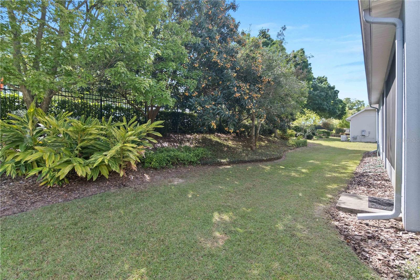 8032 BRIDGEPORT BAY CIR, MOUNT DORA, FL, 32757