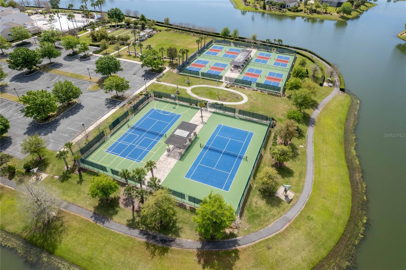 8032 BRIDGEPORT BAY CIR, MOUNT DORA, FL, 32757
