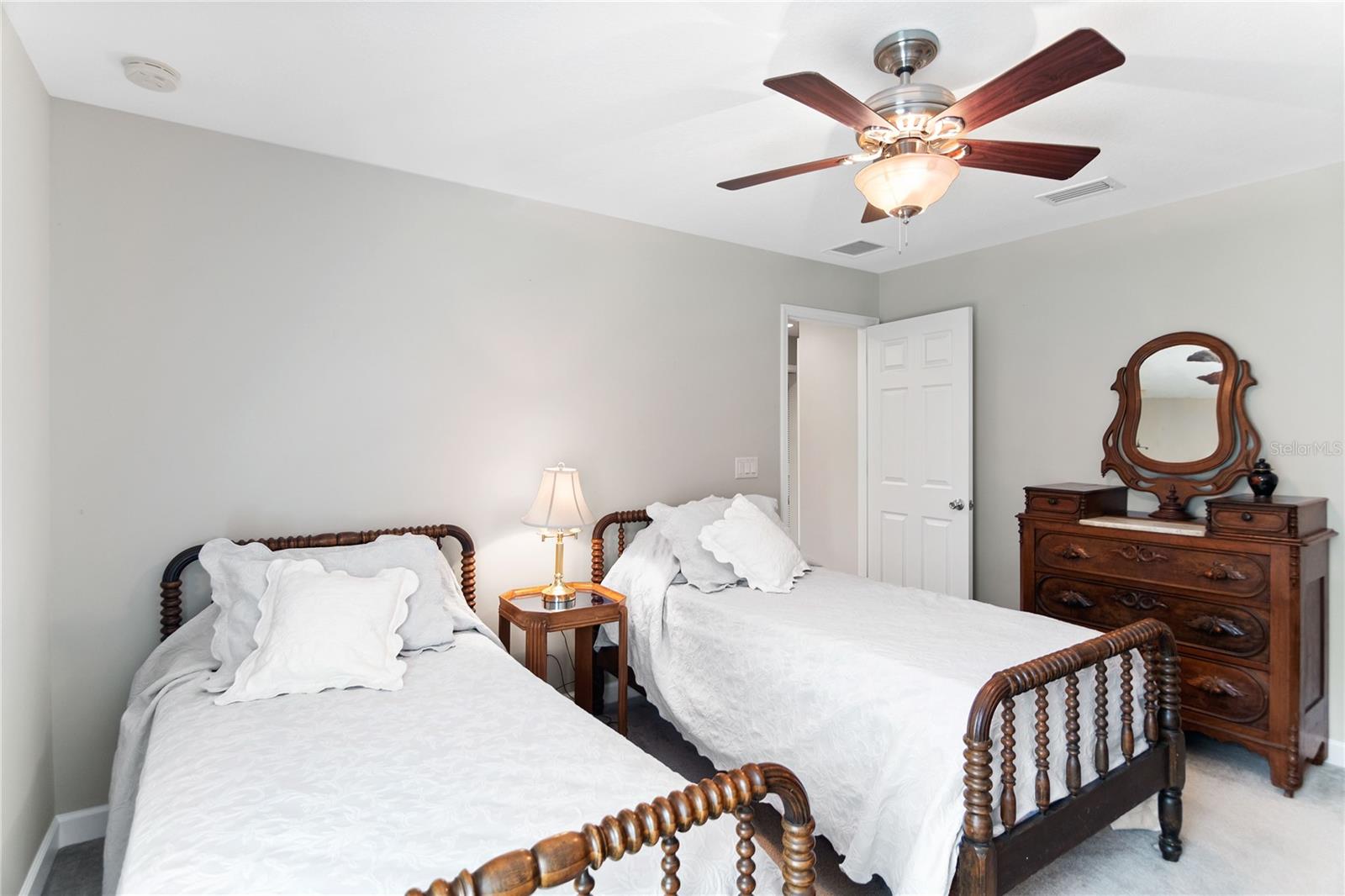 8032 BRIDGEPORT BAY CIR, MOUNT DORA, FL, 32757