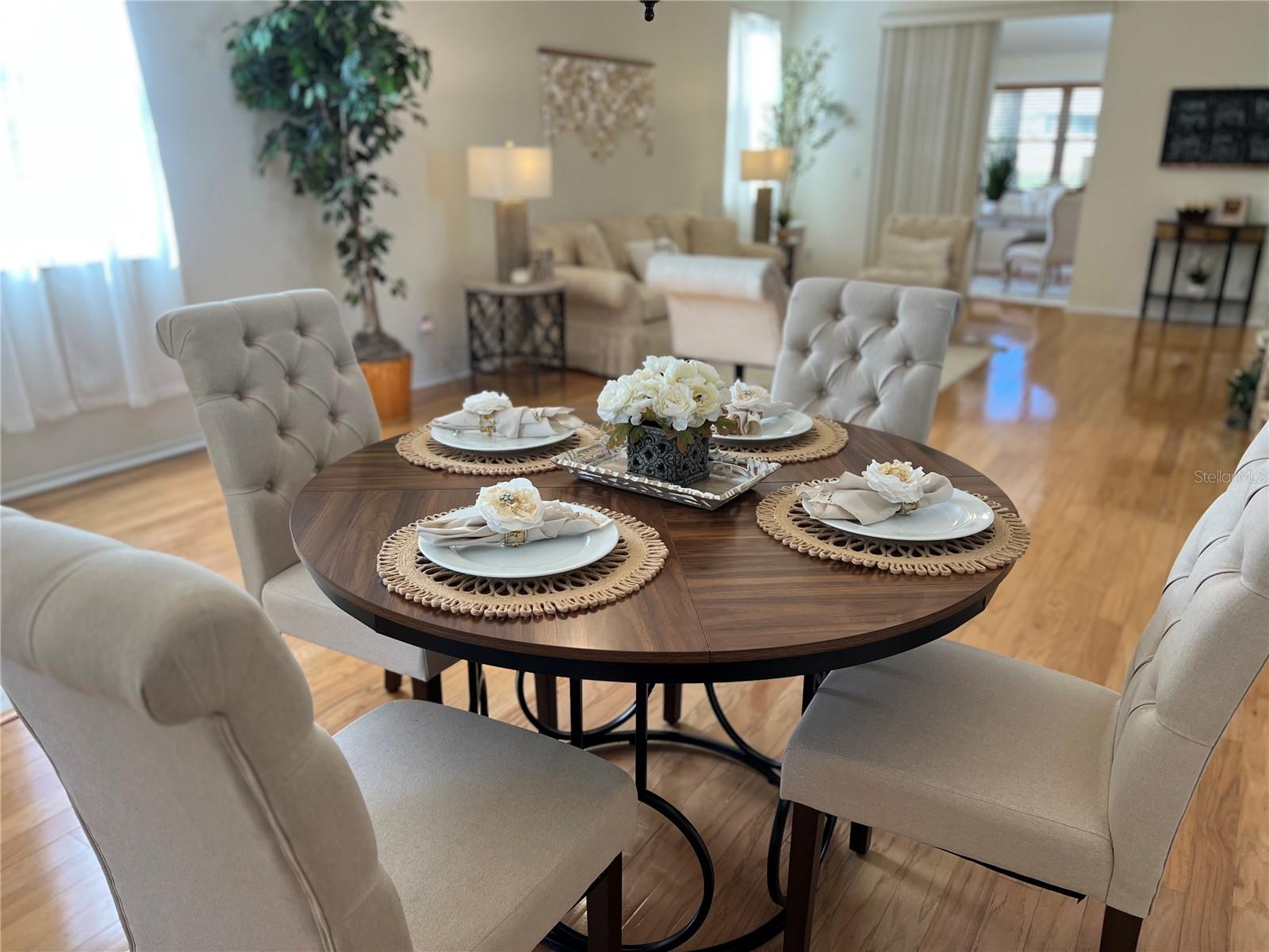 9818 MORRIS GLEN WAY, TEMPLE TERRACE, FL, 33637