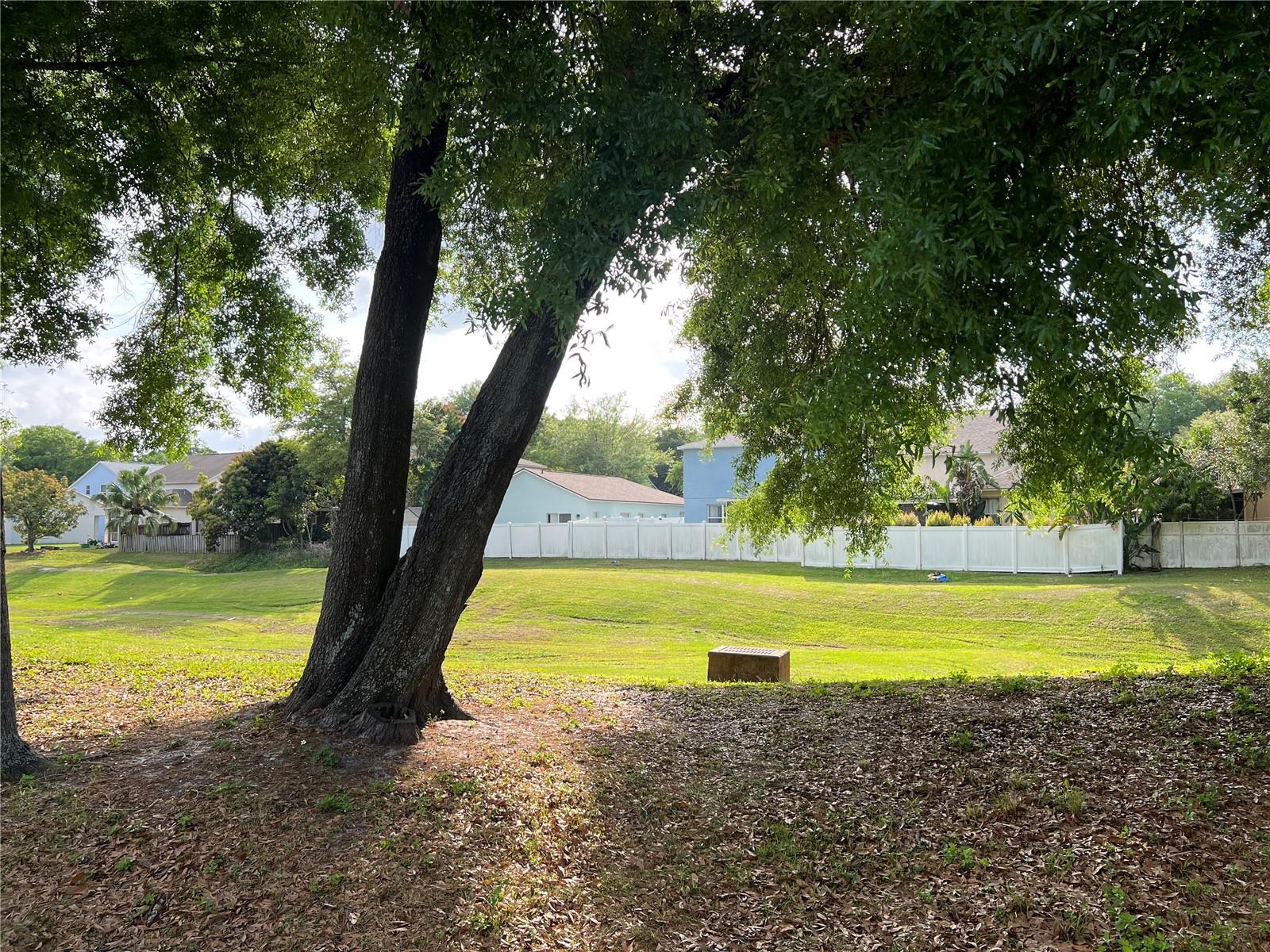9818 MORRIS GLEN WAY, TEMPLE TERRACE, FL, 33637