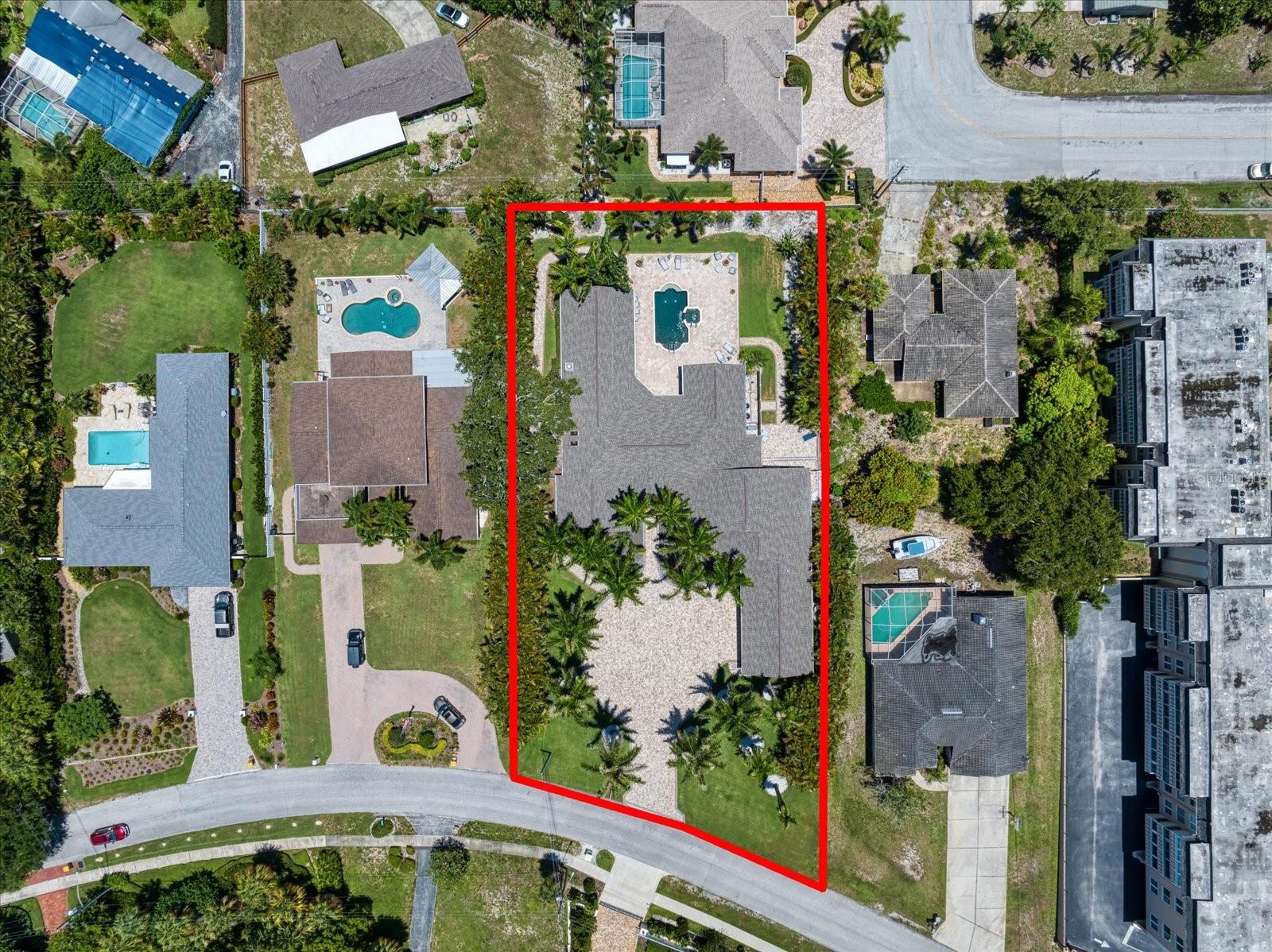 201 BLUFF VIEW DR, BELLEAIR BLUFFS, FL, 33770