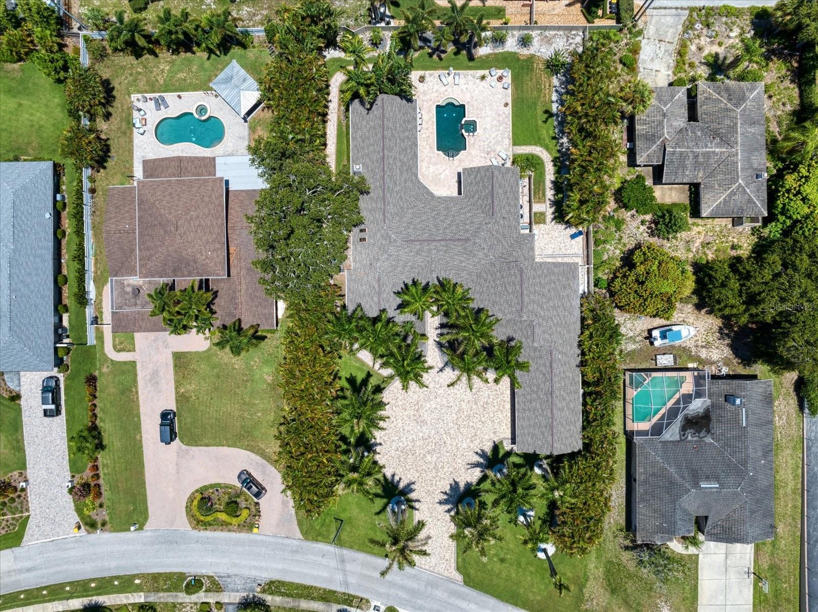 201 BLUFF VIEW DR, BELLEAIR BLUFFS, FL, 33770