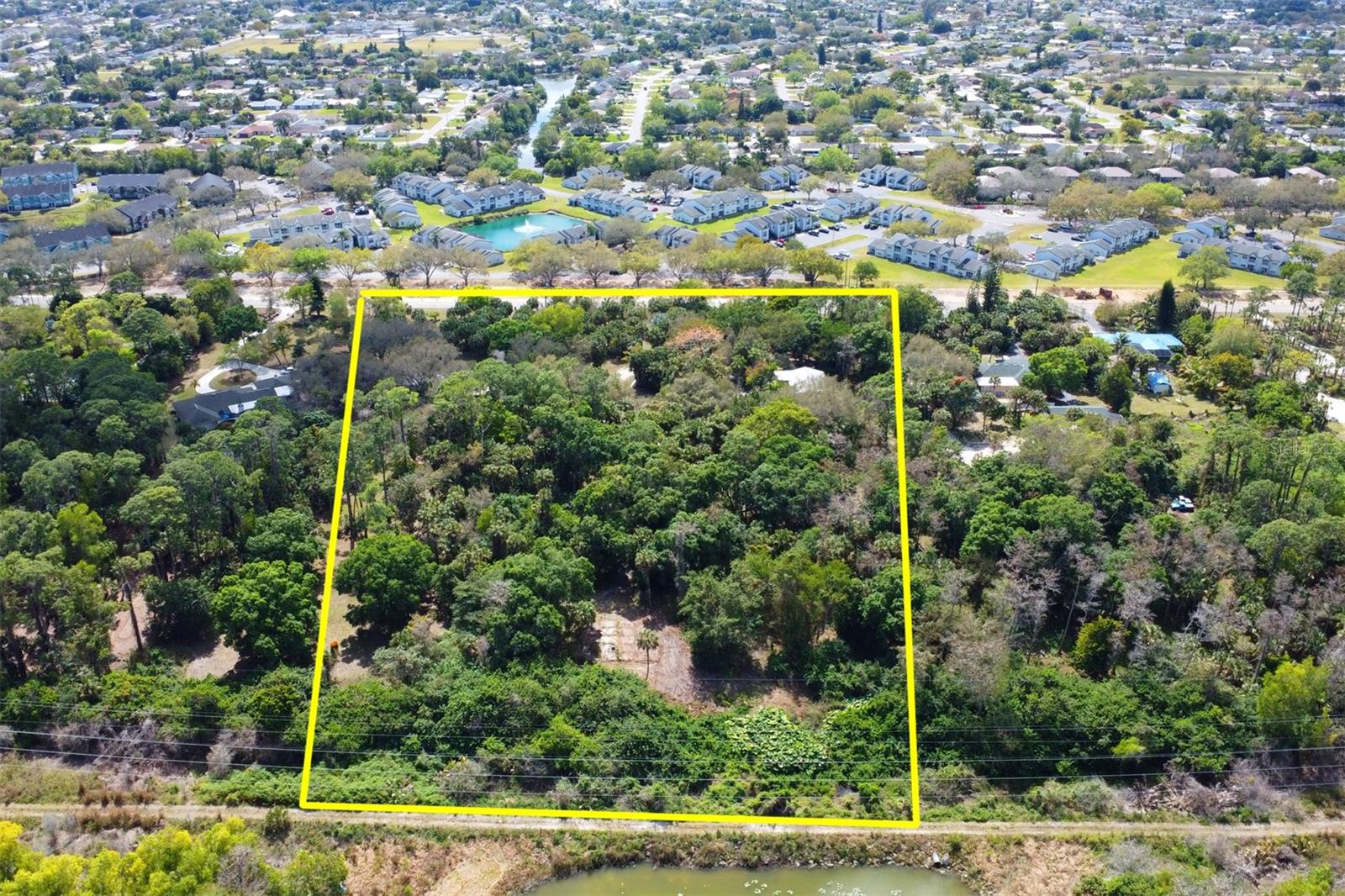 5051 GREEN BLVD, NAPLES, FL, 34116