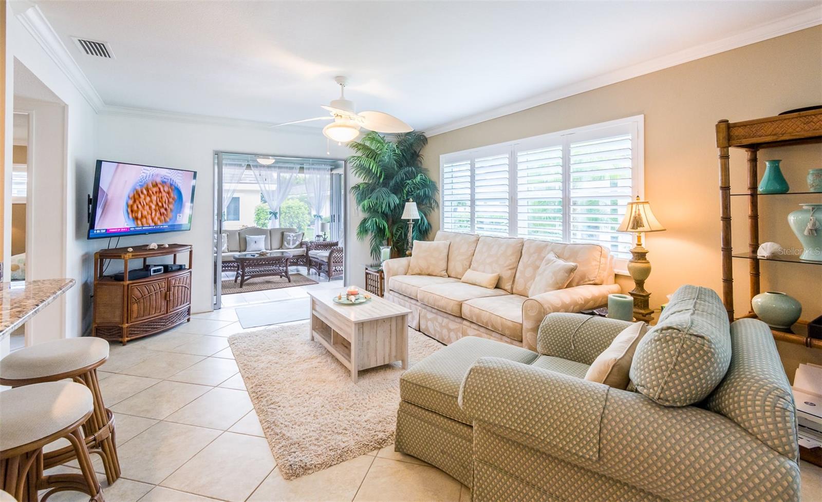 1900 BENJAMIN FRANKLIN DR #VILLA3, SARASOTA, FL, 34236