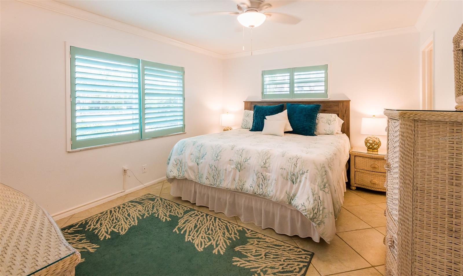 1900 BENJAMIN FRANKLIN DR #VILLA3, SARASOTA, FL, 34236