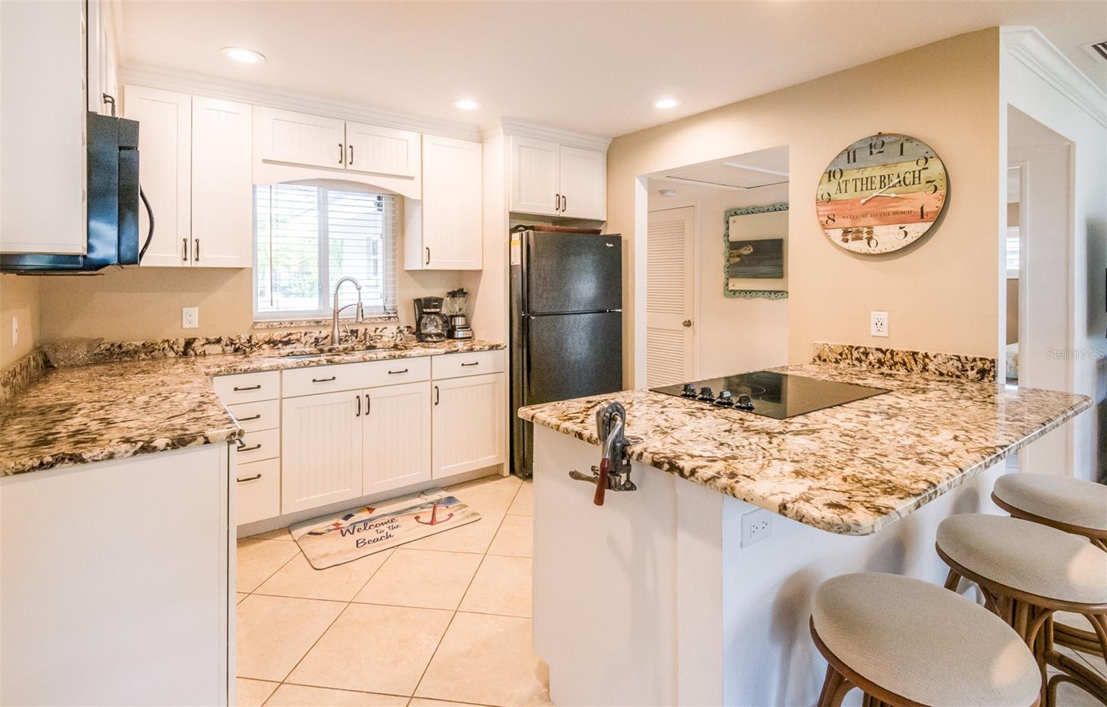 1900 BENJAMIN FRANKLIN DR #VILLA3, SARASOTA, FL, 34236