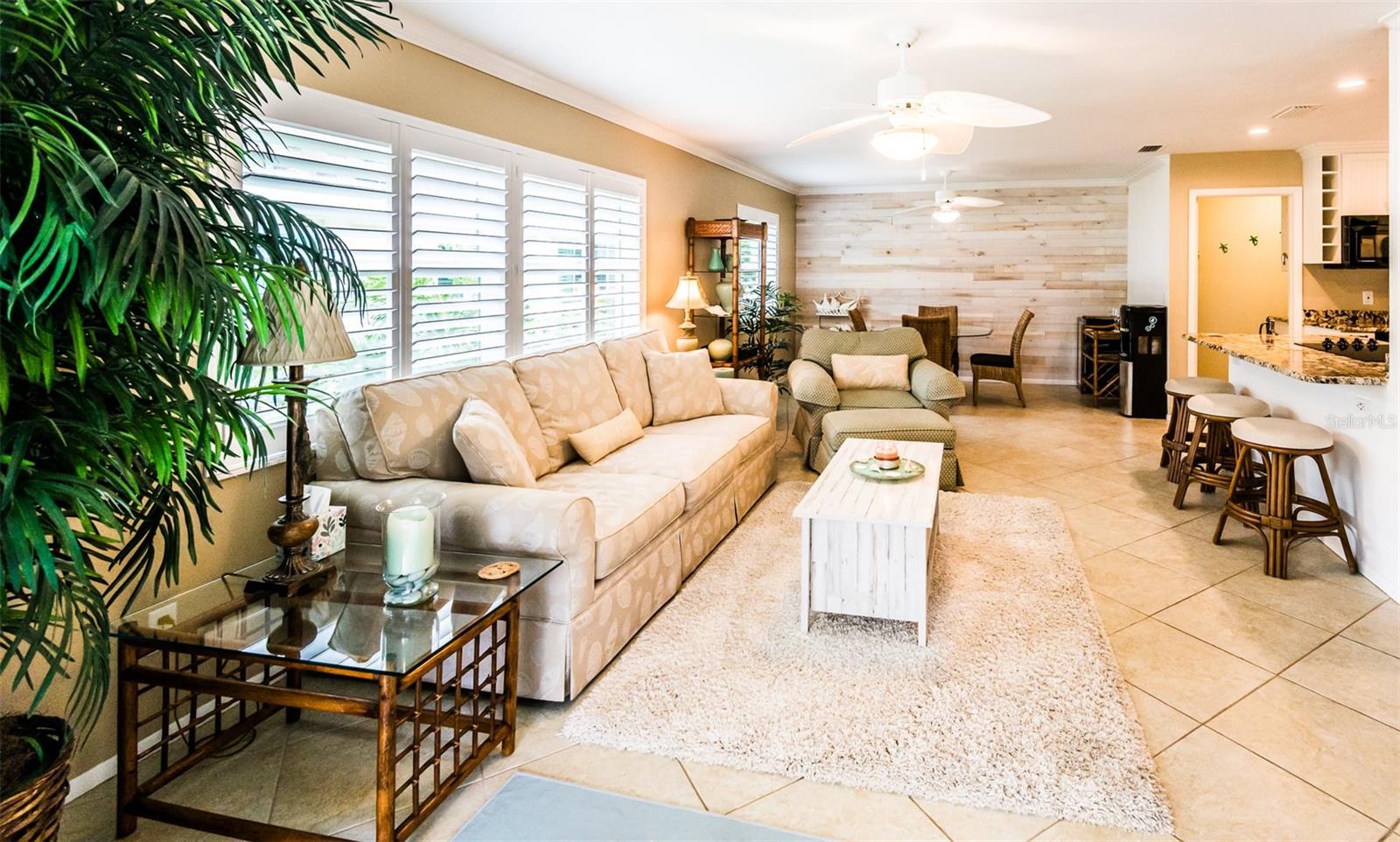 1900 BENJAMIN FRANKLIN DR #VILLA3, SARASOTA, FL, 34236