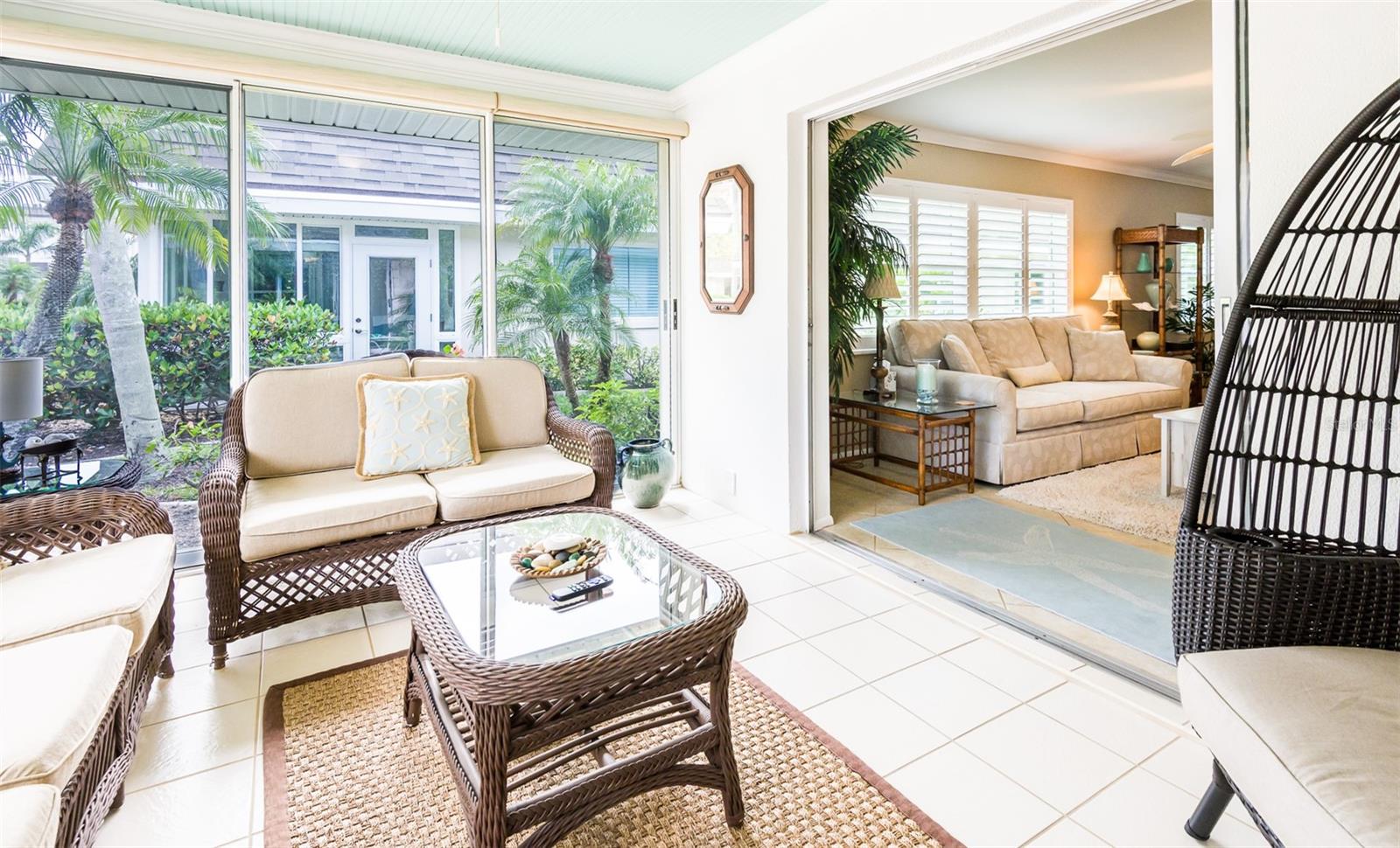 1900 BENJAMIN FRANKLIN DR #VILLA3, SARASOTA, FL, 34236