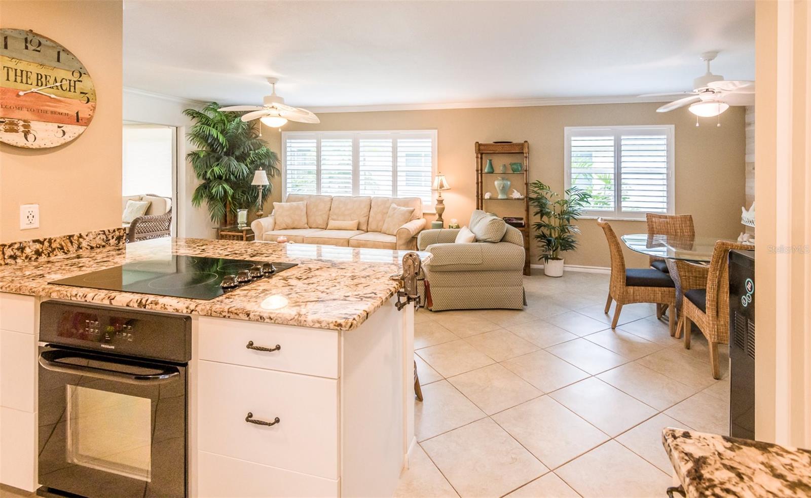 1900 BENJAMIN FRANKLIN DR #VILLA3, SARASOTA, FL, 34236