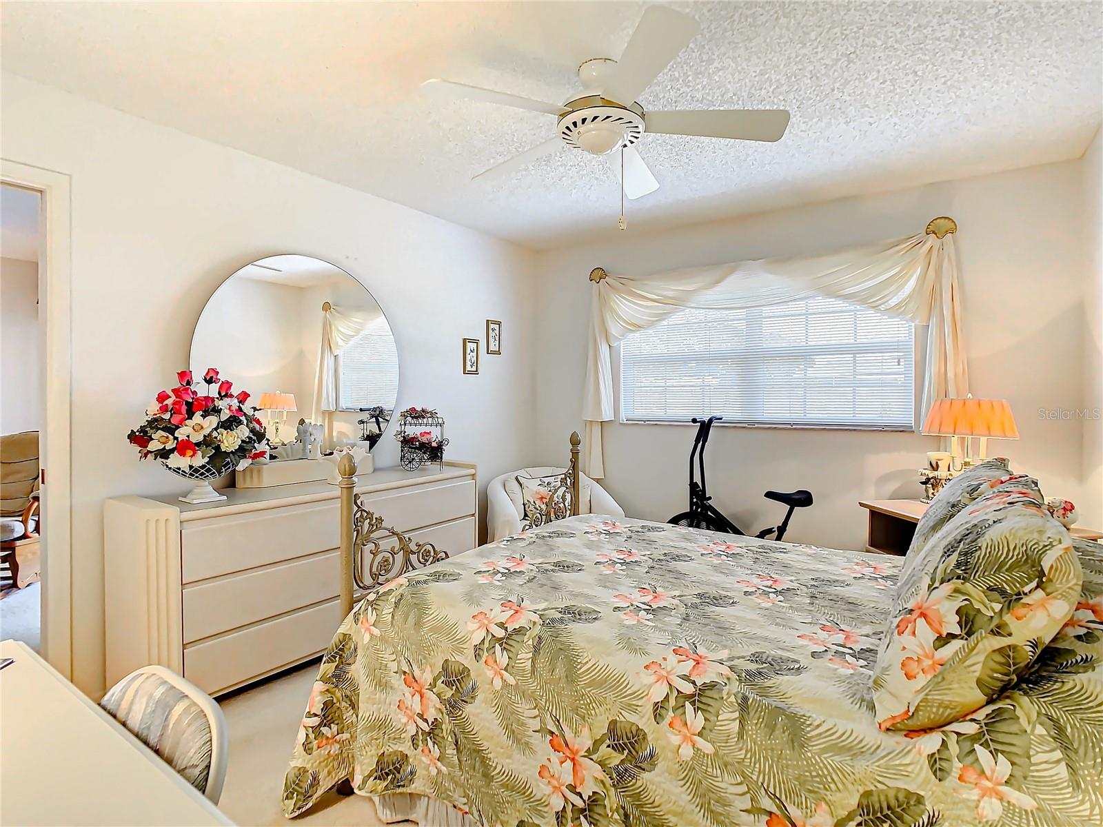2460 NORTHSIDE DR #1002, CLEARWATER, FL, 33761