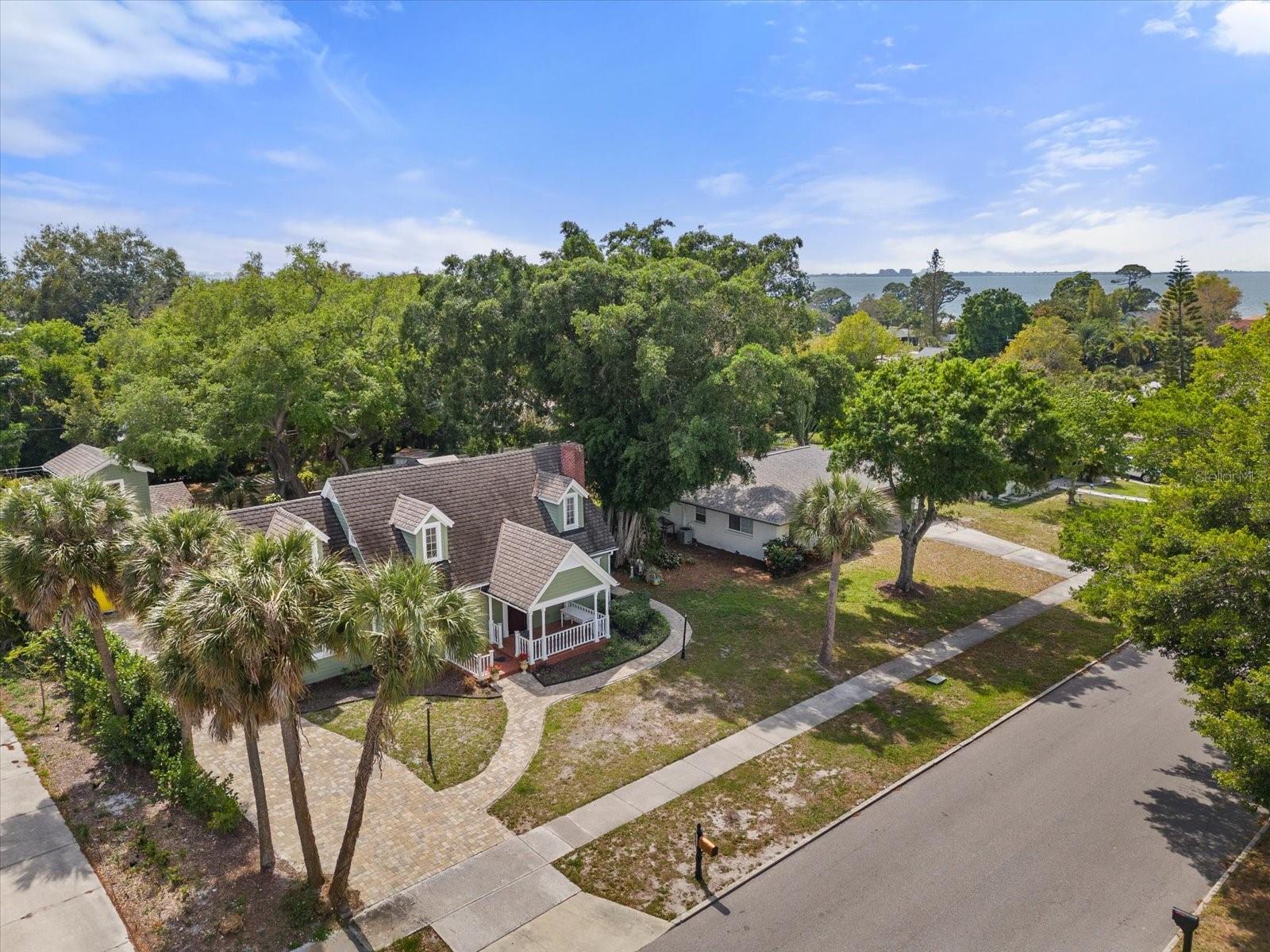 7754 WESTMORELAND DR, SARASOTA, FL, 34243