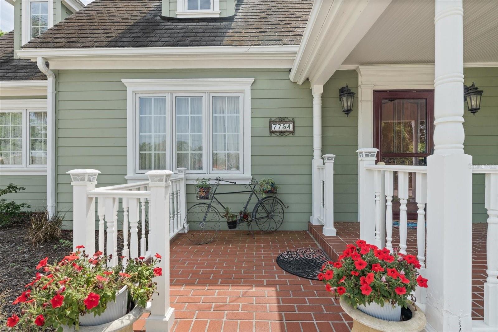 7754 WESTMORELAND DR, SARASOTA, FL, 34243